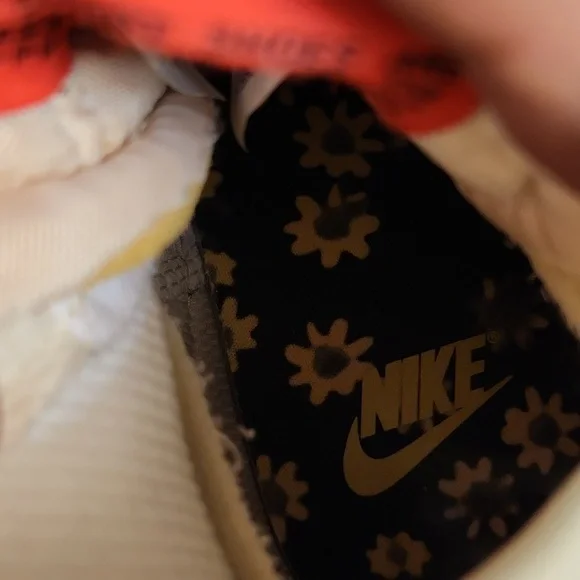 Nike Blazer '77 Jumbo Mid Sunflower Floral Hightop sneakers (m size 9) - Picture 12 of 13